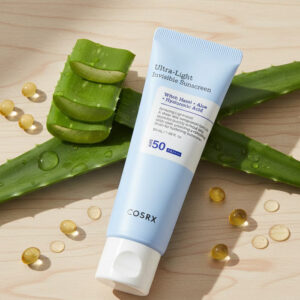 خرید کرم ضد آفتاب اولترا لایت SPF 50 کوزارکس اصل