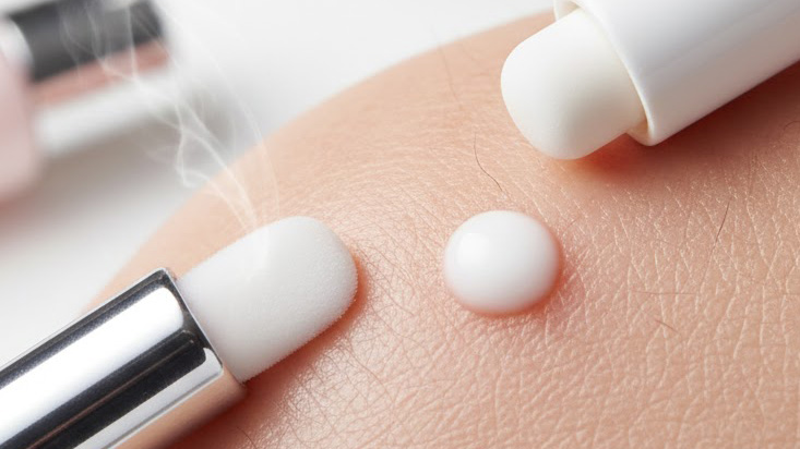 بافت دور چشم کدلی